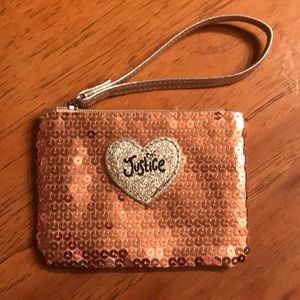 Wristlet